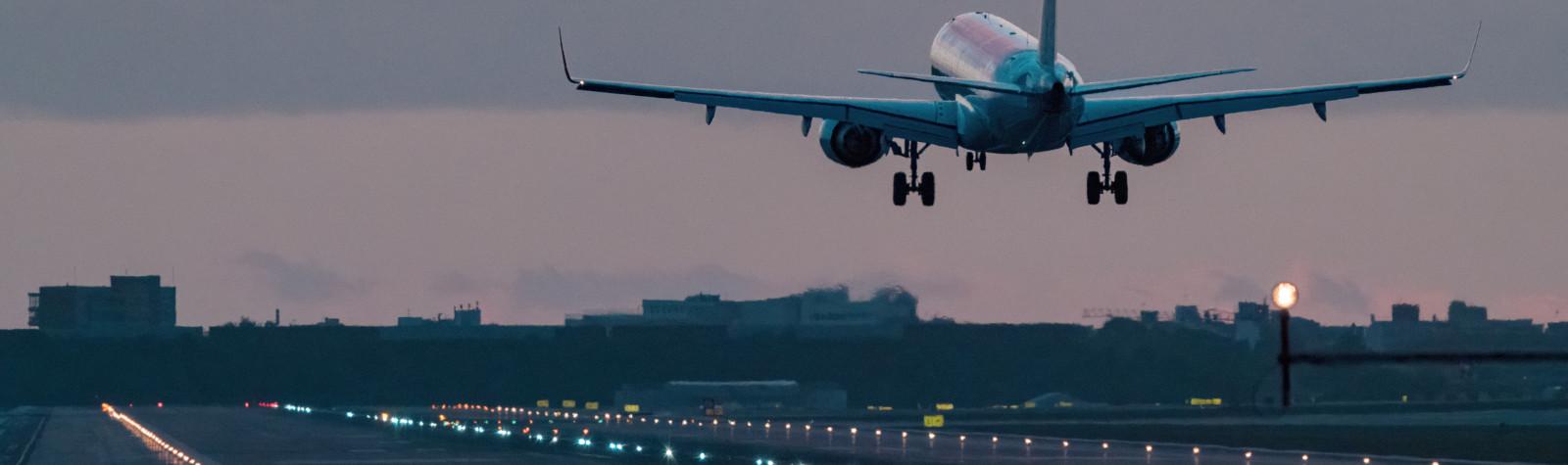 Aircraft Lessors ME Conflict Fuel Shock