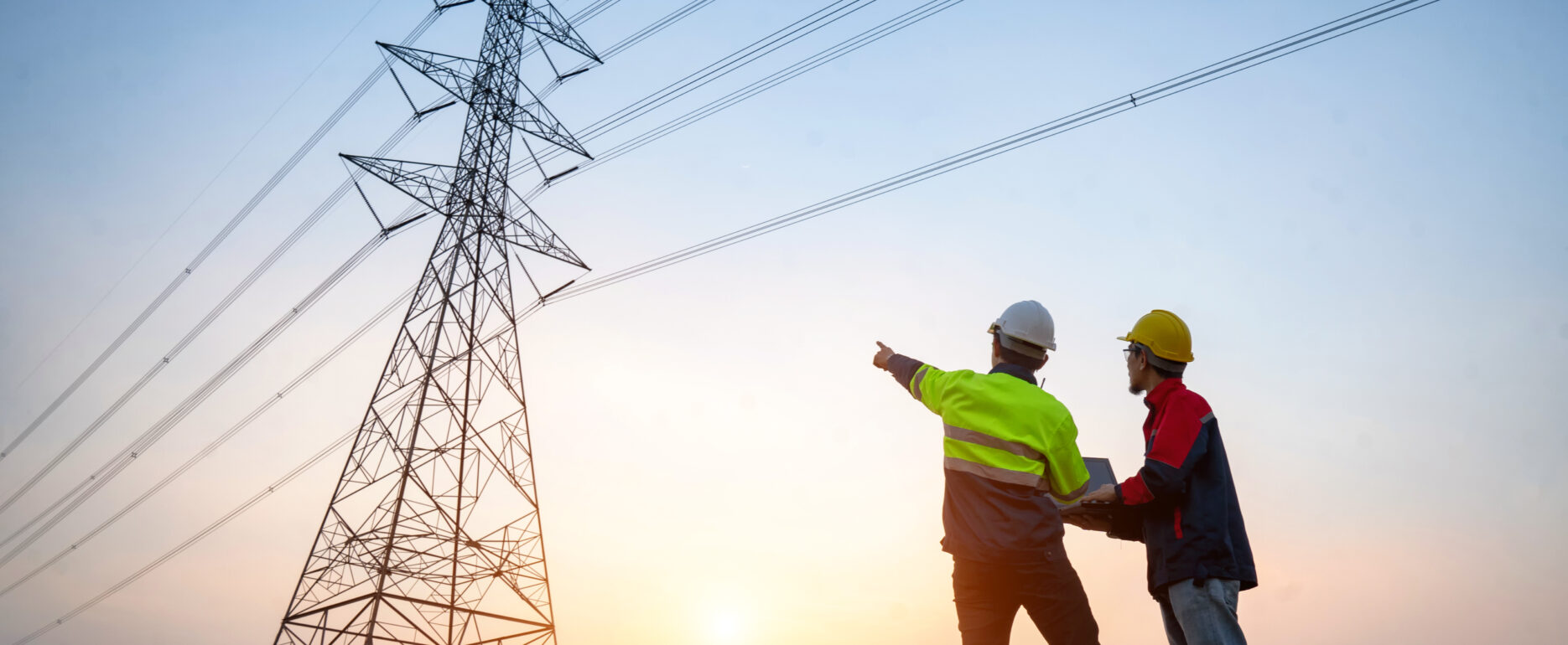 Energy Outlook: Oversupply vs Geopolitical Risks